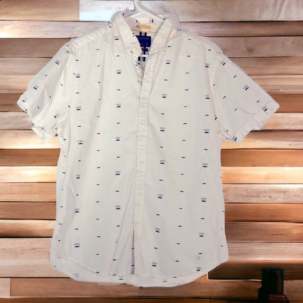 Denim & Flower Ricky Singh White Mustache Button Down Short Sleeve Shirt Large